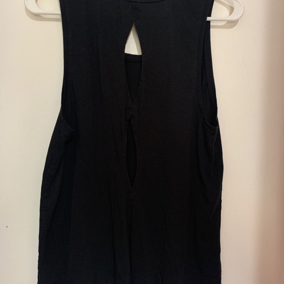 💋3/30 Victoria Sport keyhole tank - Picture 4 of 7